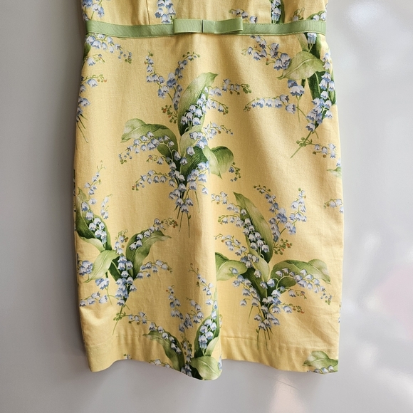Lily Of The Vally Floral Print Yellow Dress, Green Ribbon At Waist, Size Small P - Picture 3 of 13